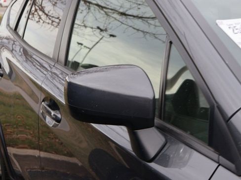 Used 2023 Subaru Crosstrek 2.0i Premium image 7