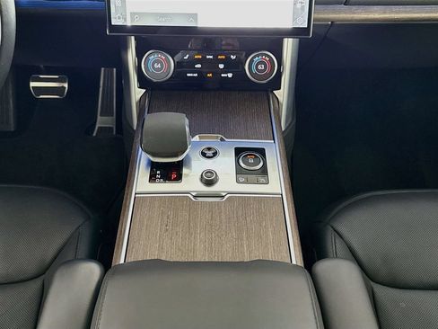 Used 2023 Land Rover Range Rover SE AWD/4WD image 14