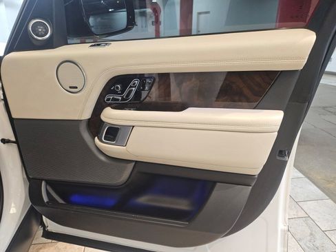 Used 2021 Land Rover Range Rover Westminster Edition image 14