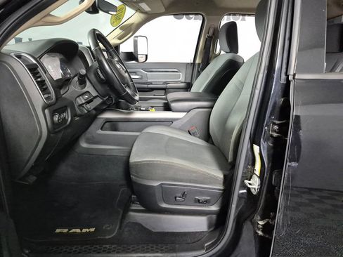 Used 2019 RAM 2500 Big Horn AWD/4WD image 9