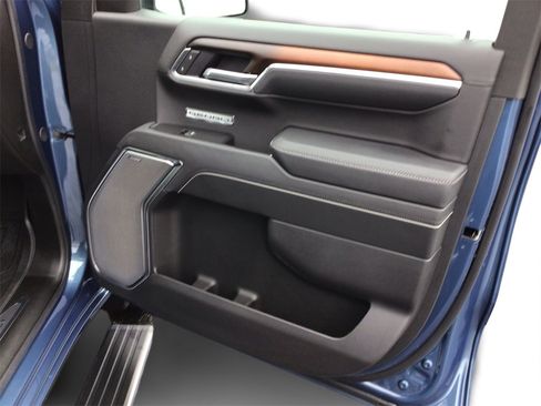 Used 2025 GMC Sierra 1500 Denali w/ Denali Reserve Package image 21