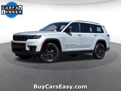 Used 2024 Jeep Grand Cherokee L Laredo