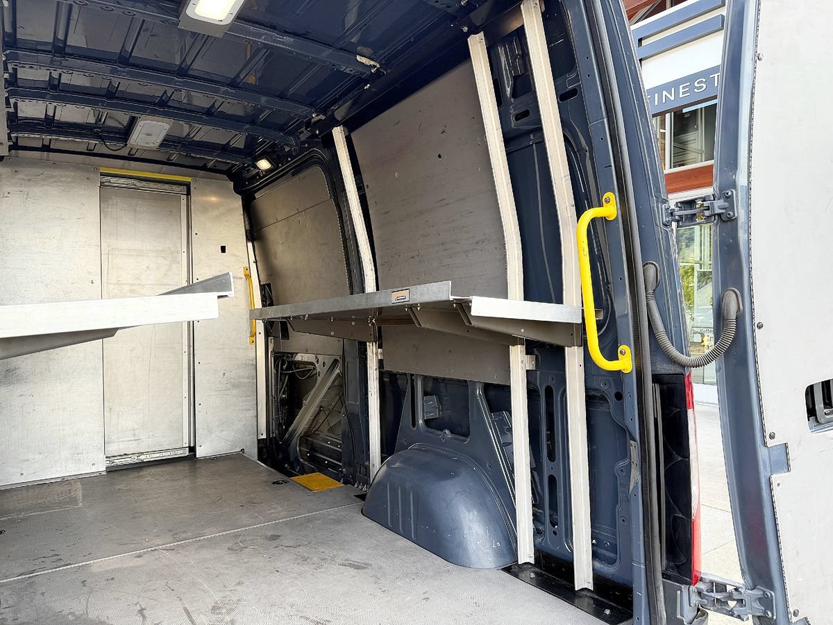 Used 2019 Mercedes-Benz Sprinter 144 image 20