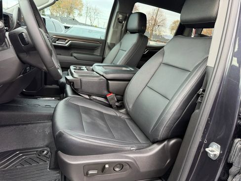 Used 2023 Chevrolet Silverado 1500 RST w/ Z71 Off-Road Package image 20