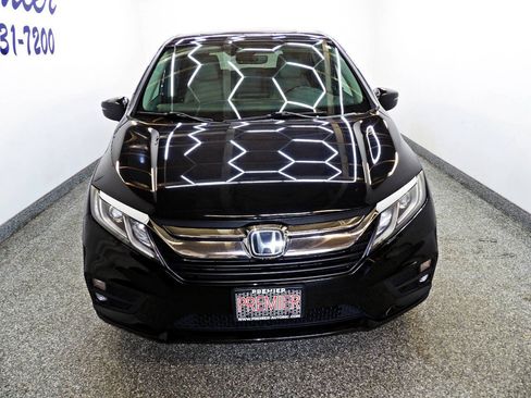 Used 2019 Honda Odyssey EX-L image 2
