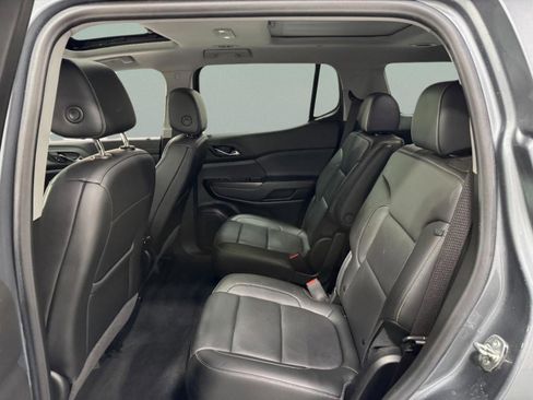 Used 2021 GMC Acadia SLT w/ Elevation Edition image 10