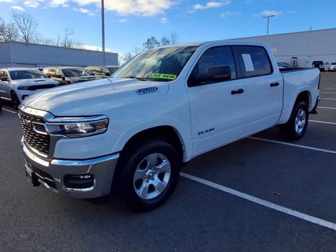 Certified 2025 RAM 1500 Big Horn image 4