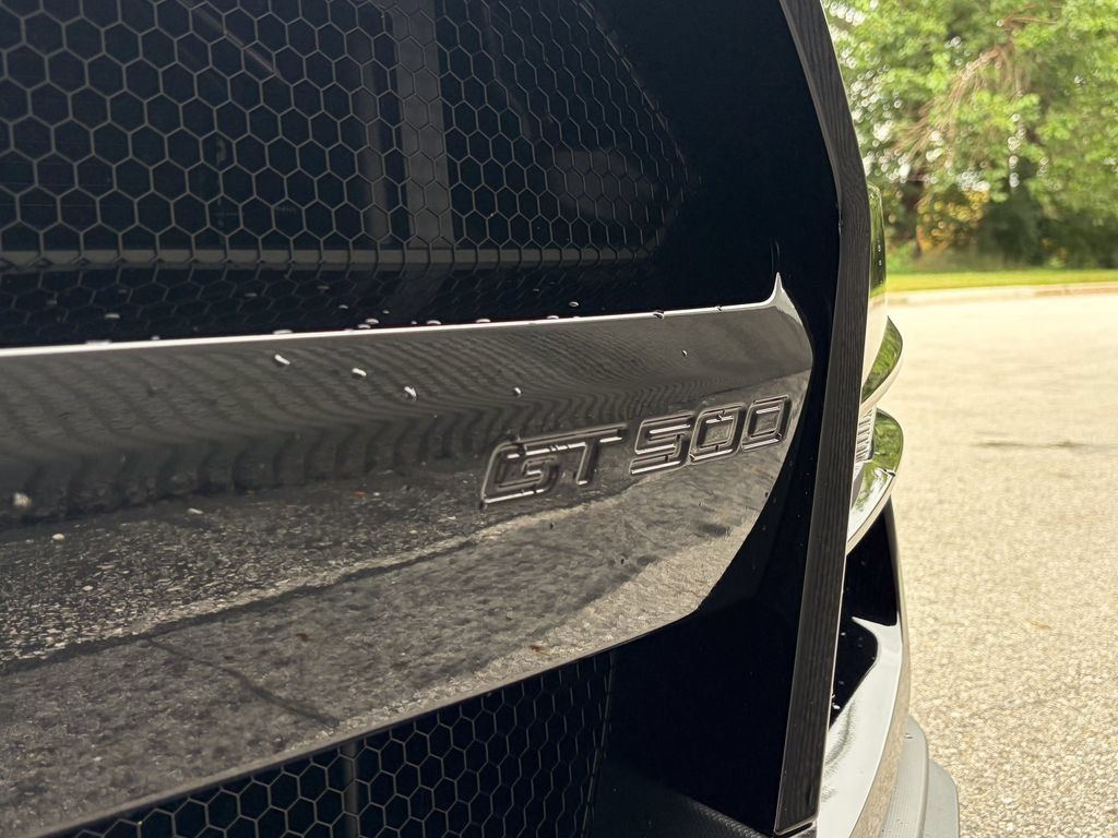 Used 2020 Ford Mustang Shelby GT500 w/ Technology Package RWD image 59