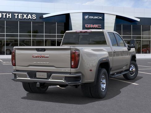 New 2026 GMC Sierra 3500 SLE image 4