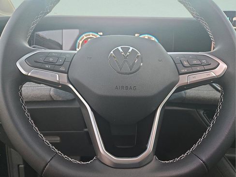 New 2026 Volkswagen Tiguan S image 23