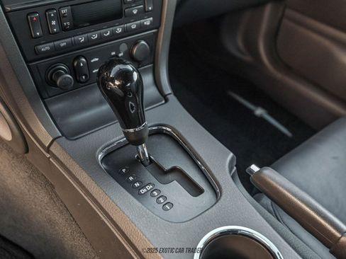 Used 2002 Ford Thunderbird Deluxe image 42