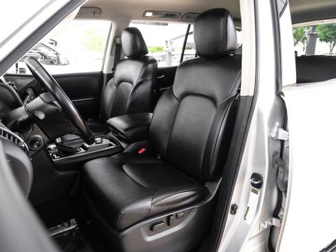Used 2021 Nissan Armada SV AWD/4WD image 34