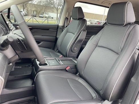 New 2026 Honda Odyssey Elite image 24