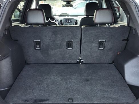 Used 2022 Chevrolet Equinox RS image 29