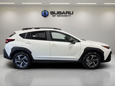 Used 2026 Subaru Crosstrek 2.0i Premium image 6