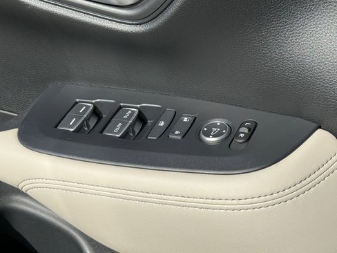 Used 2025 Honda HR-V EX-L image 25