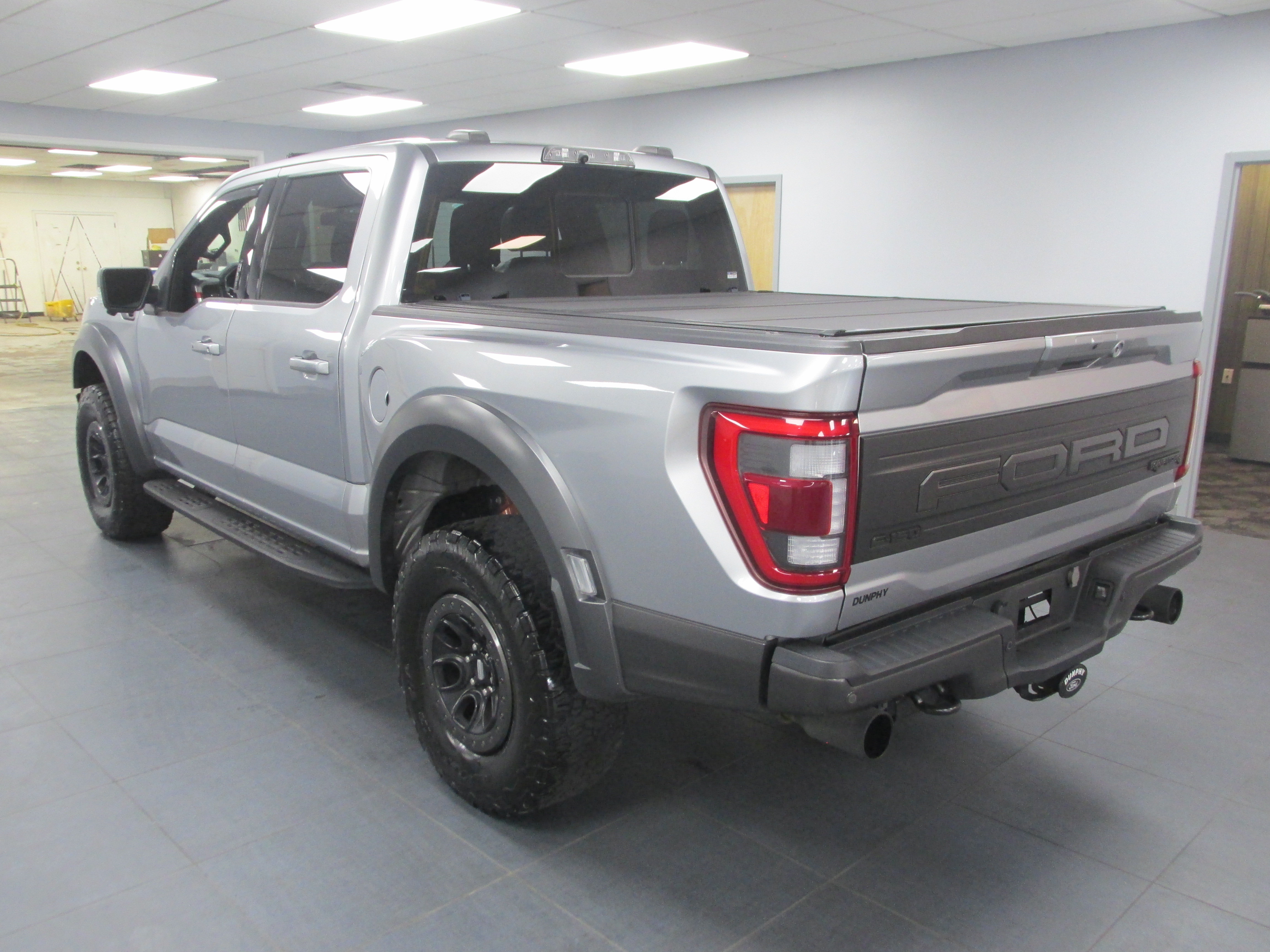 Used 2023 Ford F150 Raptor AWD/4WD image 5
