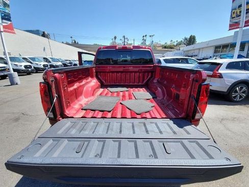 Used 2024 Chevrolet Colorado LT w/ LT Convenience Package II RWD image 27