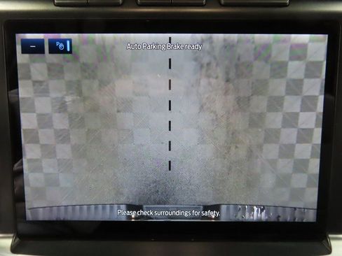 Used 2023 Ford F150 Lariat w/ Equipment Group 502A High image 16