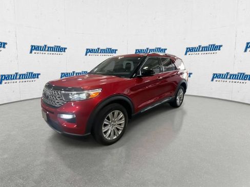 Used 2021 Ford Explorer Limited w/ Equipment Group 301A AWD/4WD image 5