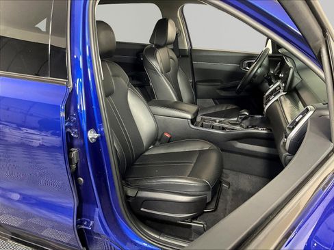 Used 2023 Kia Sorento S FWD image 29