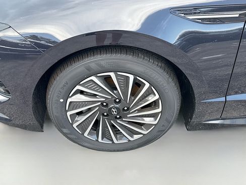 New 2026 Hyundai Sonata SEL FWD image 23