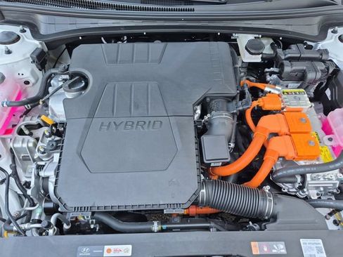 Used 2026 Hyundai Elantra Hybrid FWD image 28
