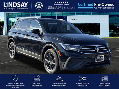 Used 2022 Volkswagen Tiguan SE image 1