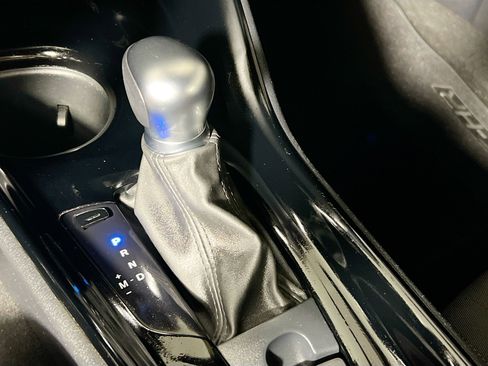 Used 2021 Toyota C-HR XLE image 25