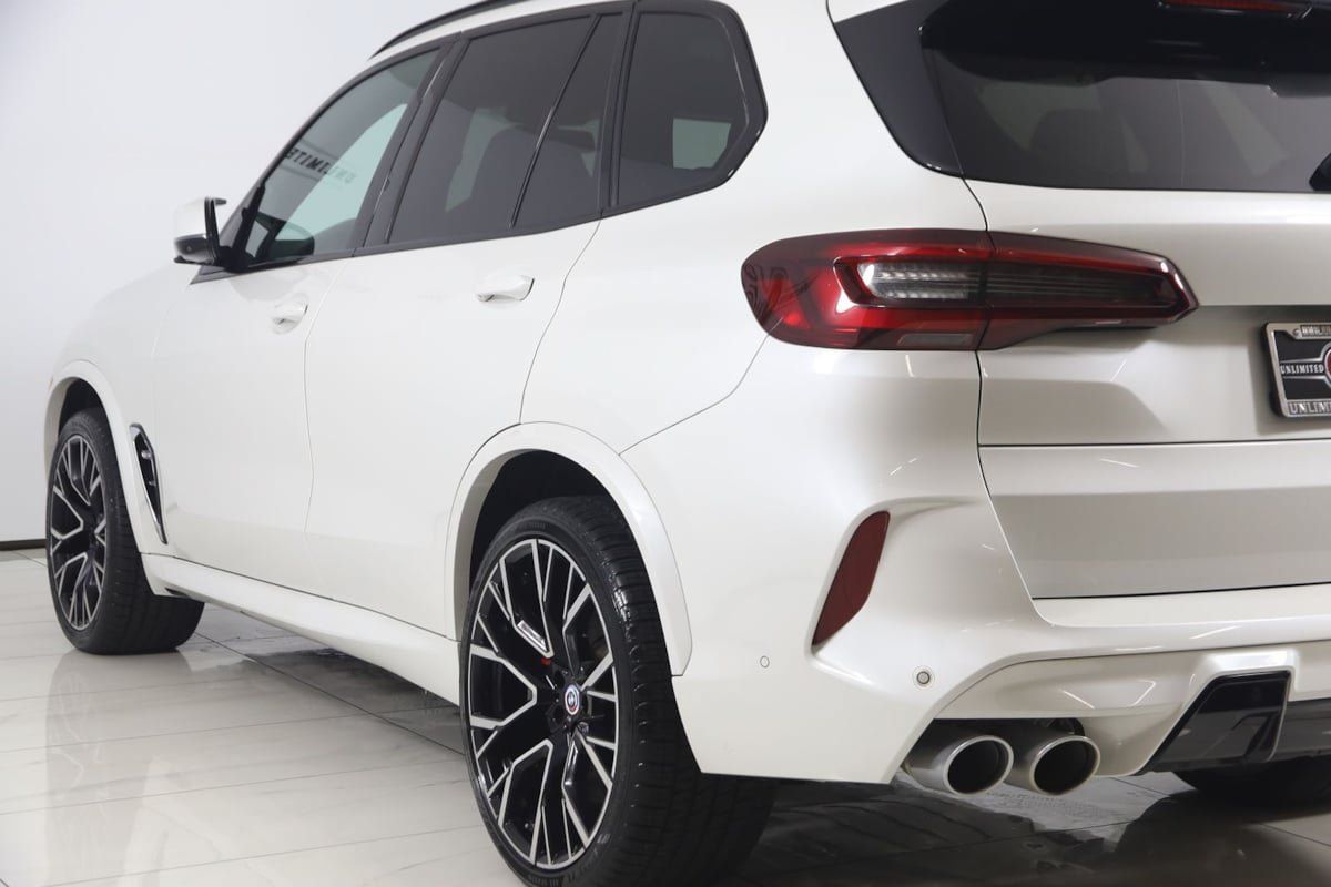 Used 2023 BMW X5 M w/ Executive Package AWD/4WD image 29