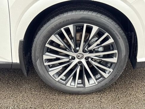 Used 2023 Lexus RX 350 Premium Plus w/ Cold Area Package FWD image 9