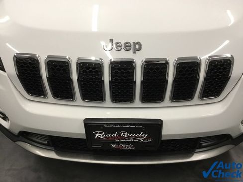 Used 2020 Jeep Cherokee Limited AWD/4WD image 19