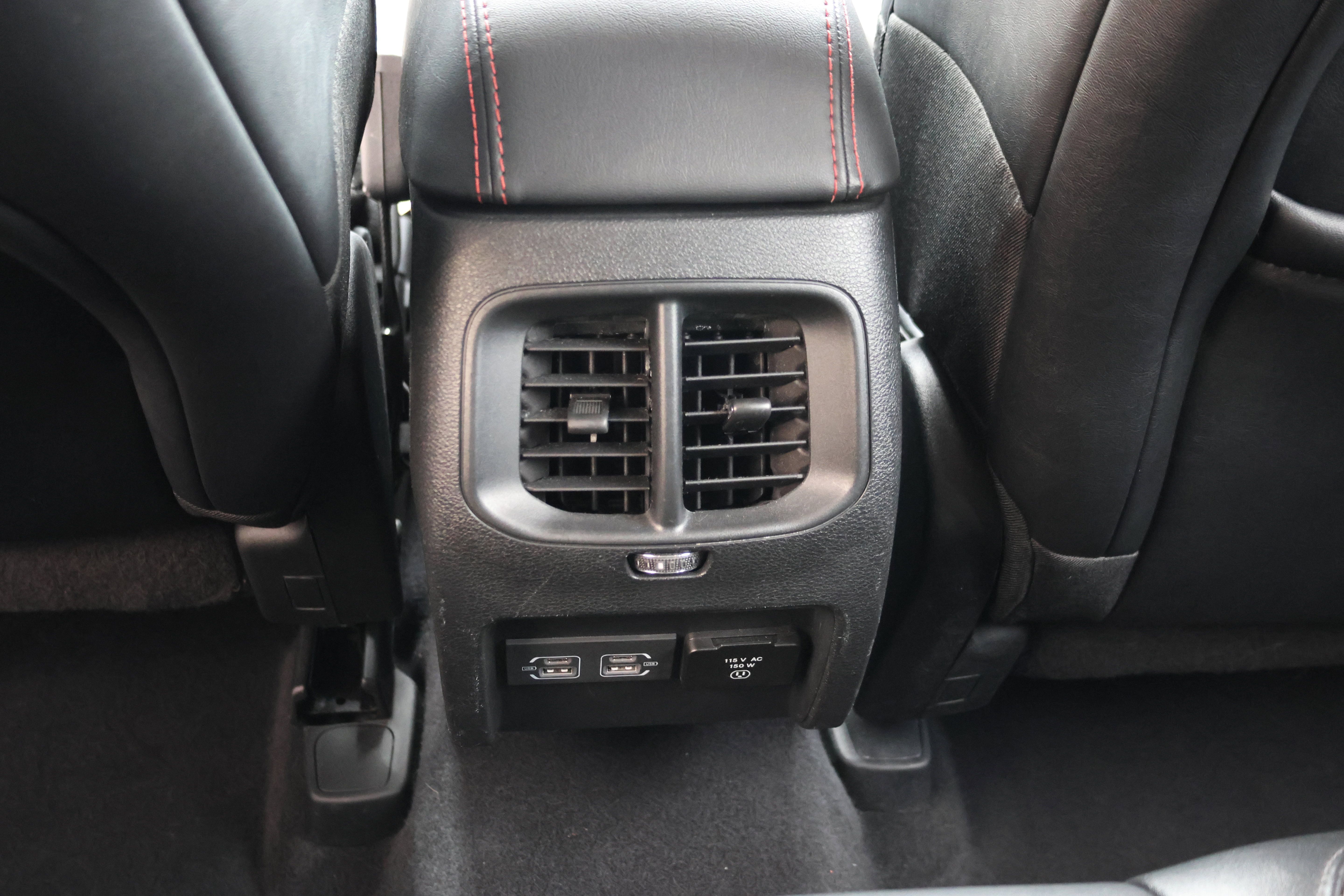 Used 2022 Jeep Cherokee Trailhawk AWD/4WD image 16