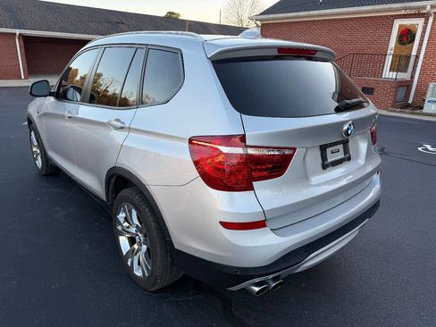 Used 2017 BMW X3 xDrive28i image 5