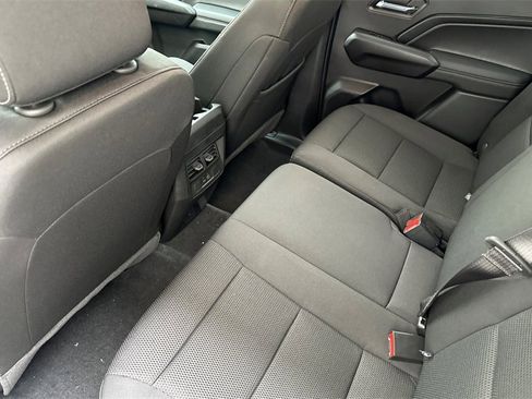 New 2026 GMC Canyon Elevation w/ Convenience Package image 10