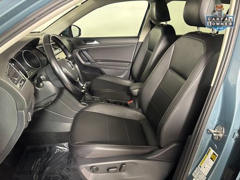 Used 2019 Volkswagen Tiguan SE AWD/4WD image 11