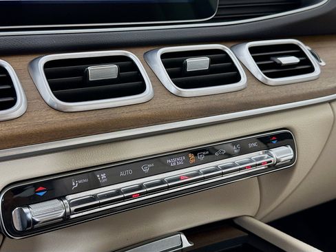 Certified 2020 Mercedes-Benz GLE 450 4MATIC image 17