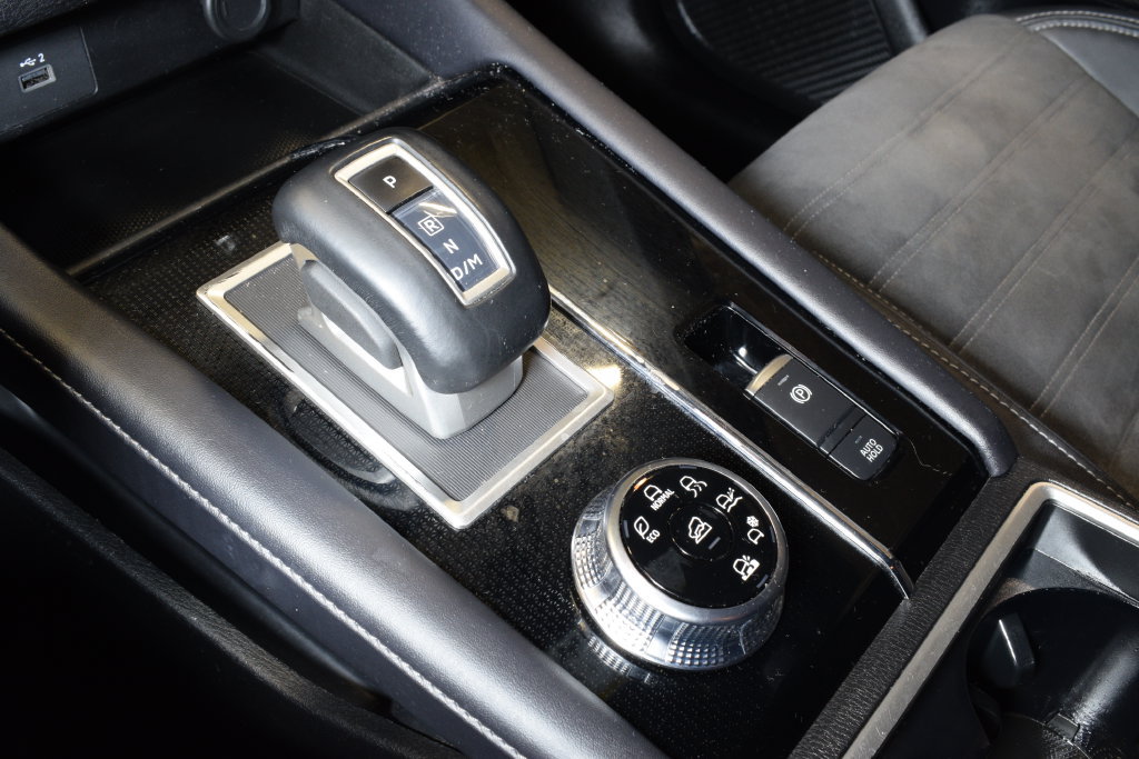 Used 2023 Mitsubishi Outlander SE AWD/4WD image 27