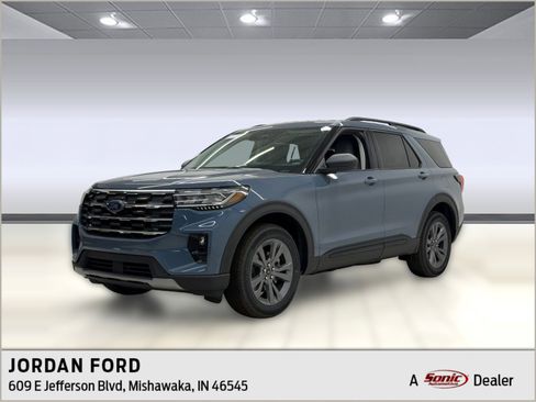 New 2026 Ford Explorer Active w/ Active Comfort Package AWD/4WD image 1