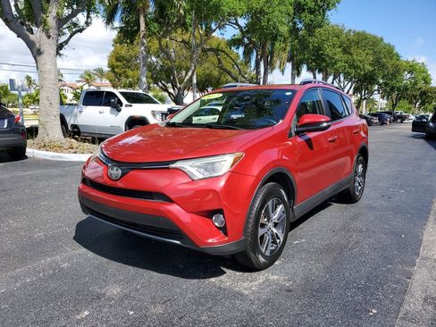 Used 2017 Toyota RAV4 XLE image 3