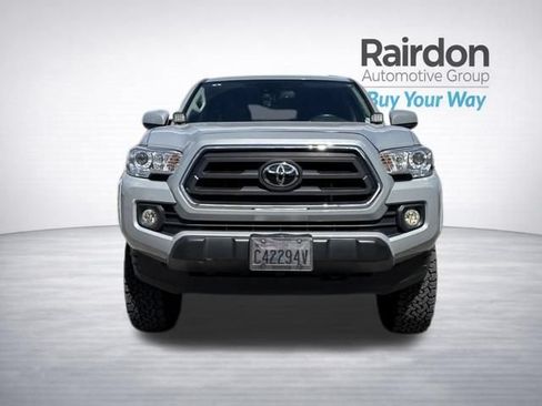 Used 2020 Toyota Tacoma SR5 AWD/4WD image 30
