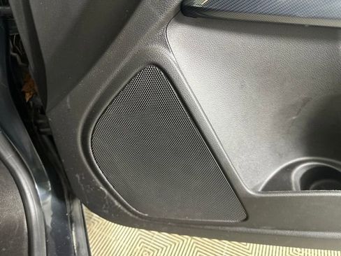 Used 2018 Chevrolet Colorado Z71 image 29