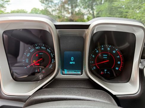 Used 2013 Chevrolet Camaro SS w/ SS Performance Package RWD image 47