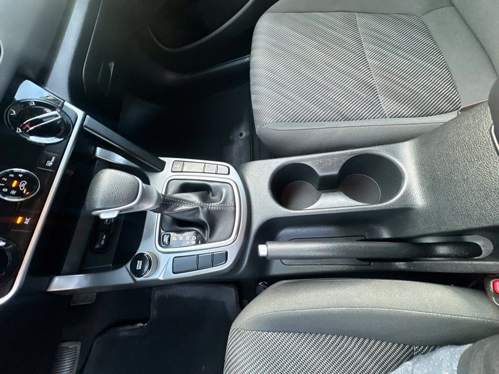 Used 2023 Kia Seltos LX AWD/4WD image 18