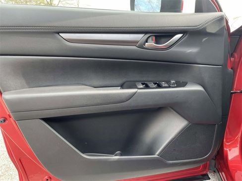 Used 2024 MAZDA CX-5 AWD 2.5 S w/ Select Package image 16