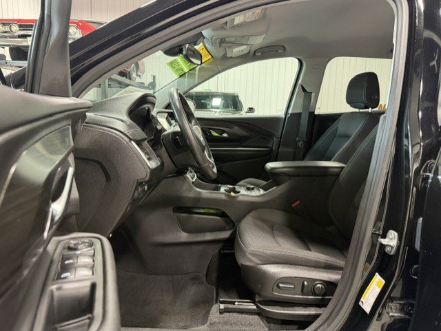 Certified 2024 GMC Terrain SLE w/ Driver Convenience Package FWD image 12