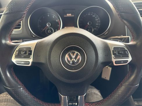 Used 2012 Volkswagen GTI 4-Door image 18