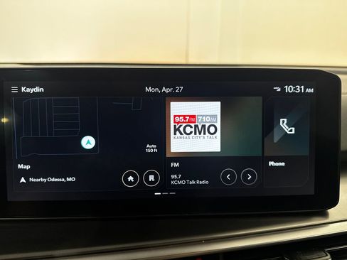Used 2025 Kia Sorento S FWD image 3