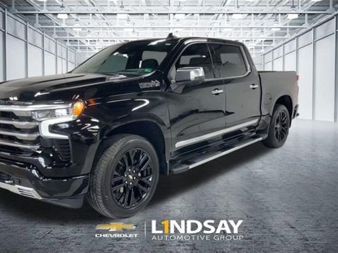 Used 2024 Chevrolet Silverado 1500 High Country w/ Technology Package image 5