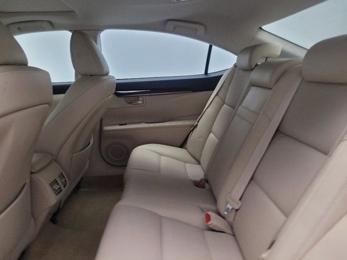 Used 2015 Lexus ES 350 w/ Premium Package image 18